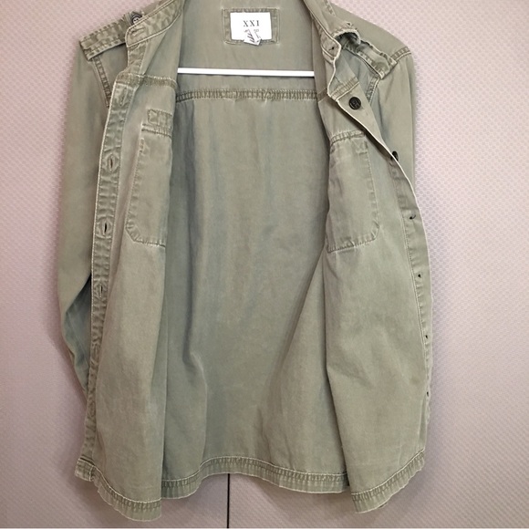 XXI Los Angeles Olive Green Military Shirt Womens Size Small - Picture 11 of 12